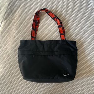 Nike essentials tote